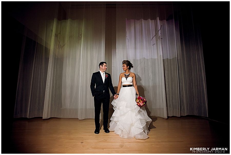 Phoenix-Art-Museum-Wedding-Photographer-Kimberly-Jarman-DE_0017